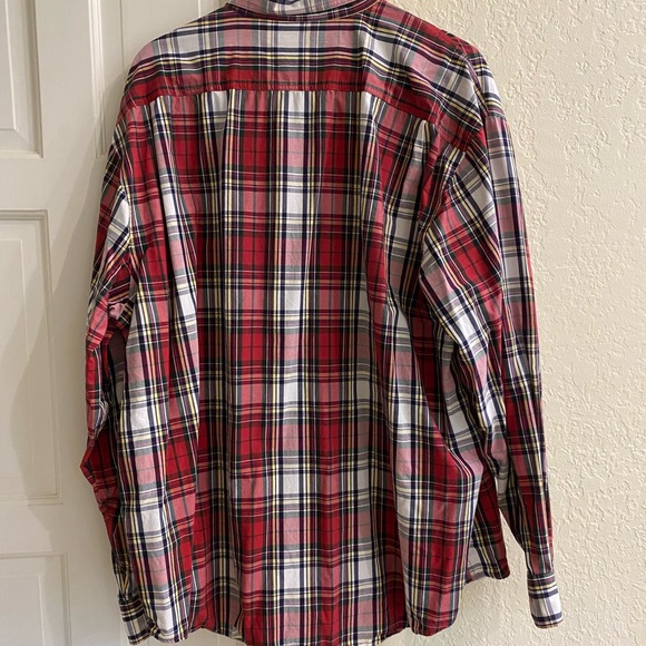 Disney Store Mickey Mouse Men's Button Down Shirt Long Sleeve Size XL Red - Picture 2 of 7